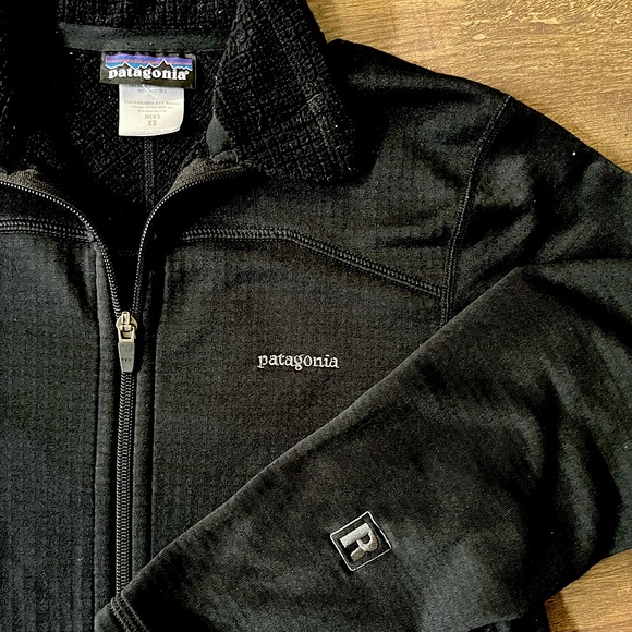 Patagonia Zip Up Sweater - Picture 4 of 5